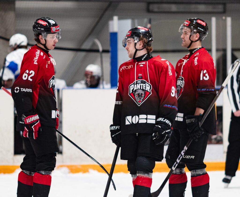 HC Panter teenis Optibet hokiliigas kindla võidu